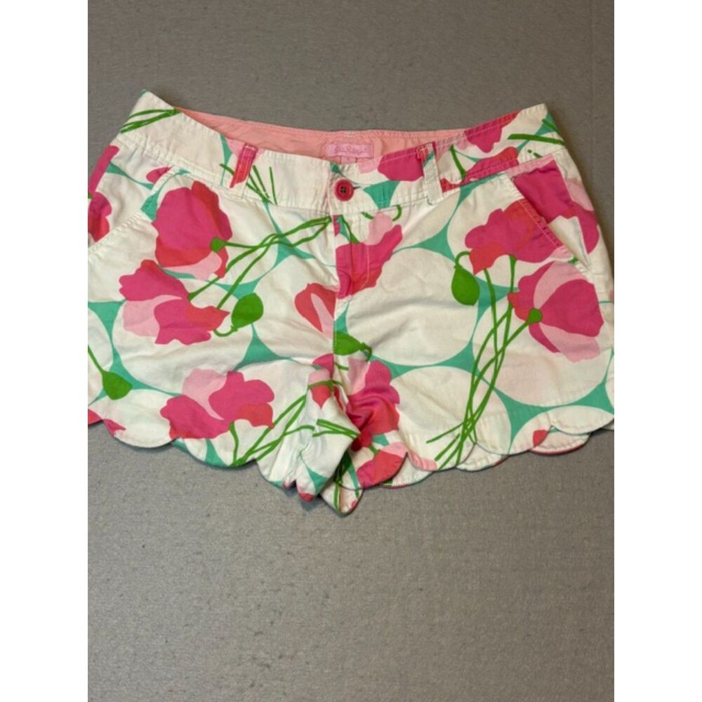 Lilly Pulitzer Buttercup Shorts Womens 10 Pink and Green Floral Scalloped Hem